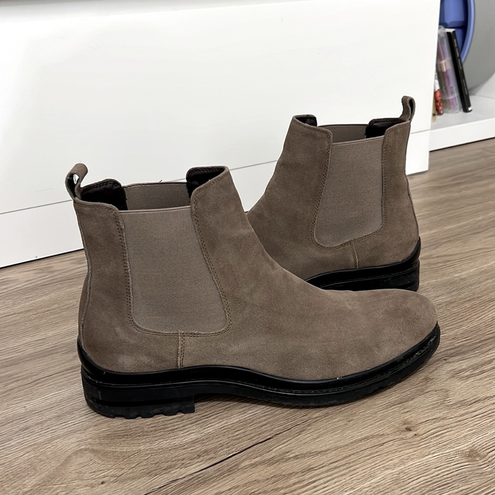 Blondo Mens Waterproof Suede Ankle Boots